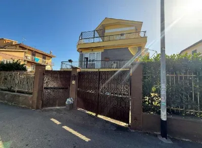 Villetta a schiera in vendita a Roma, Anag... - foto 4