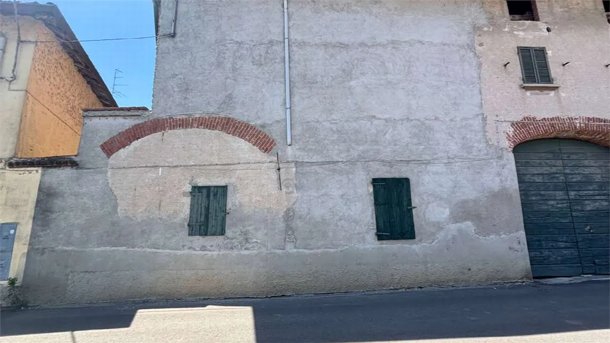 Rustico/Casale in vendita a Fara Novarese - foto 3