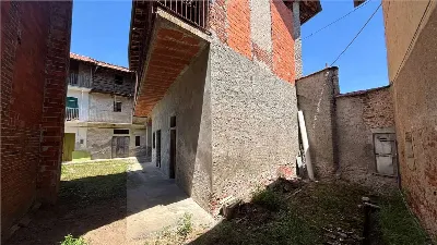 Rustico/Casale in vendita a Fara Novarese - foto 7