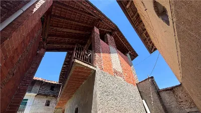 Rustico/Casale in vendita a Fara Novarese - foto 8
