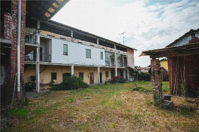 Casa Indipendente in vendita a Fara Novare... - foto 4