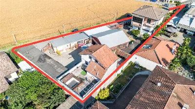 Palazzo/Stabile in vendita a Castano Primo - foto 2