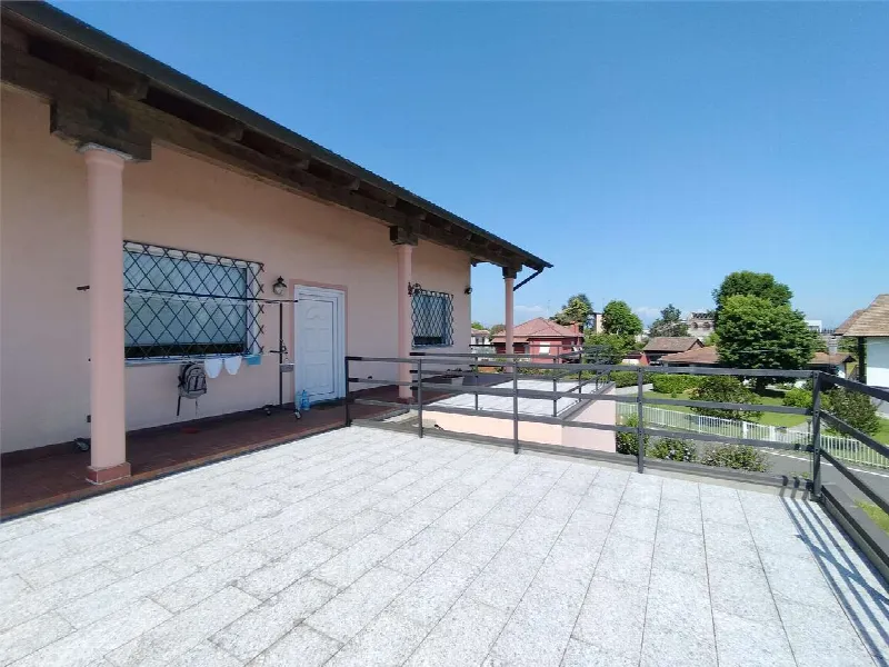 Villa in vendita a Sant'Angelo Lomellina - foto 1