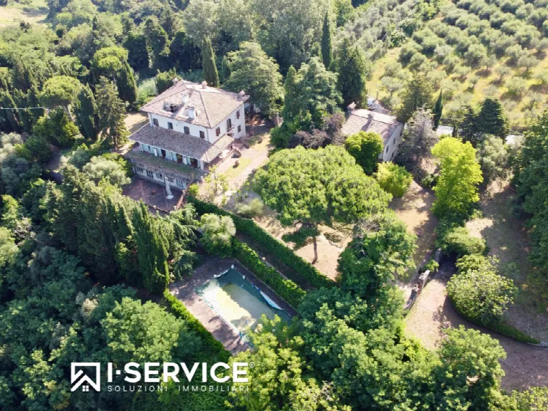 Villa in vendita a Cesena, Centro Storico, Centro Urbano - foto 1
