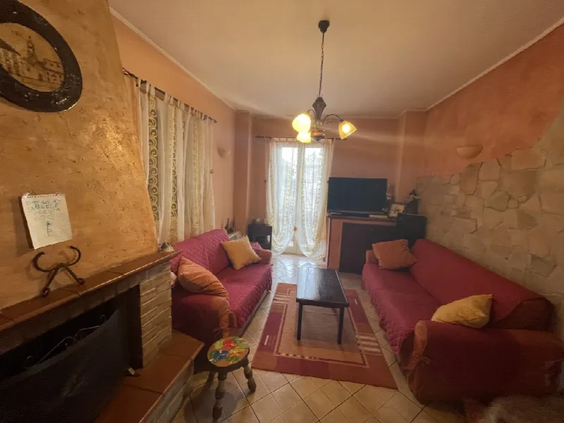 Casa Indipendente in vendita a Ceccano - foto 1