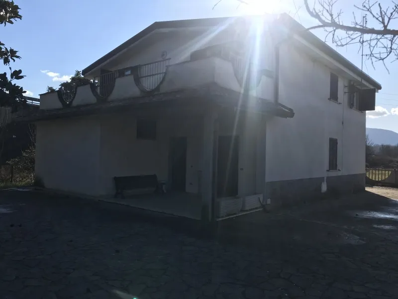 Villa in vendita a Ceccano - foto 1