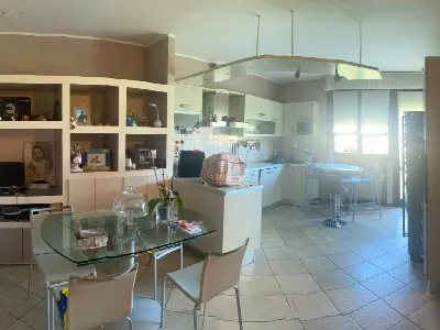 Appartamento in vendita a Parma, San pancr... - foto 2