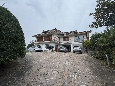 Villa in vendita a Frosinone - foto 2