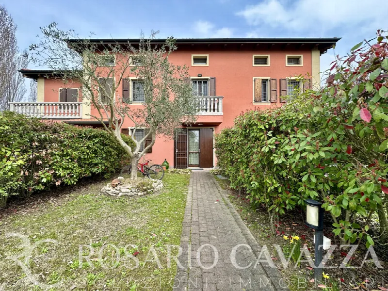 Villa in vendita a San Giovanni in Persiceto - foto 1