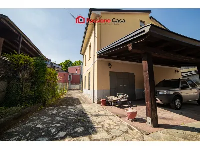 Casa Indipendente in vendita a Parma, Vill... - foto 2