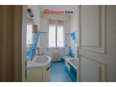 Casa Indipendente in vendita a Parma, Vill... - foto 9