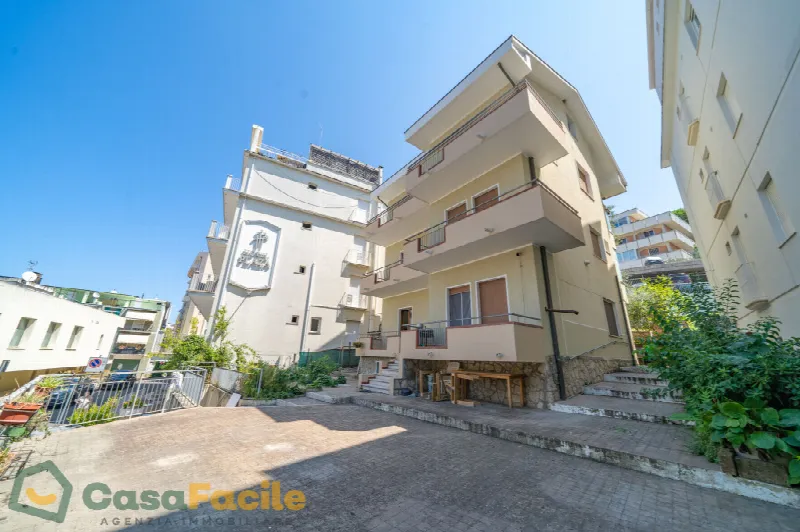 Casa Indipendente in vendita a Gabicce Mare - foto 2