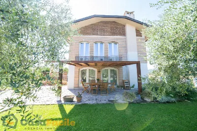Villa in vendita a Cesena, Settecrociari, ... - foto 1