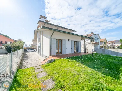 Casa Indipendente in vendita a Cervia - foto 1
