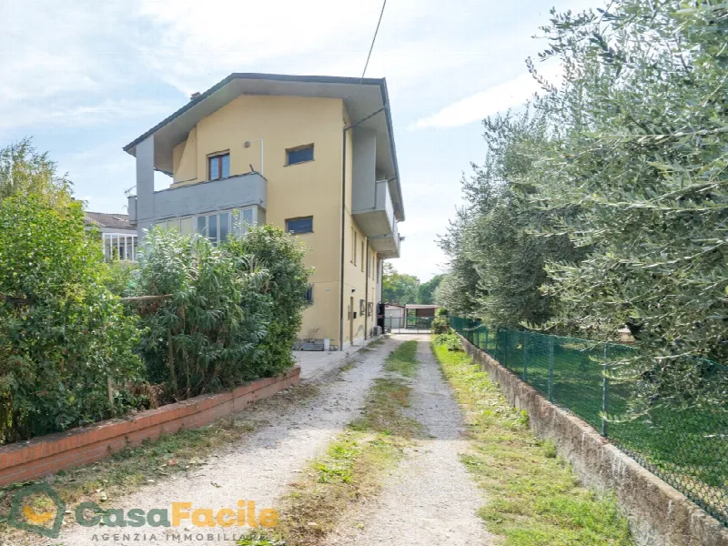 Villetta a schiera in vendita a Cesena, Oltre Savio - foto 1