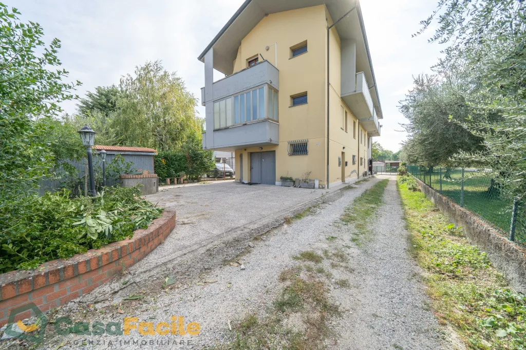 Villetta a schiera in vendita a Cesena, Oltre Savio - foto 2