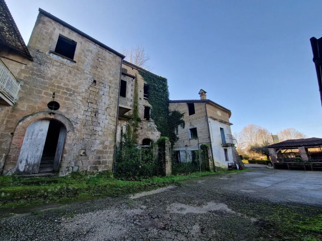 Casa Indipendente in vendita a Sant'Agata de' Goti - foto 2