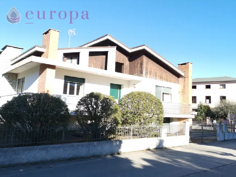 Villa in vendita a Sacile - foto 1