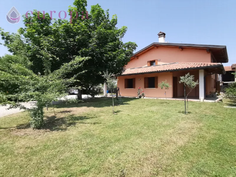 Casa Indipendente in vendita a Arzene - foto 1