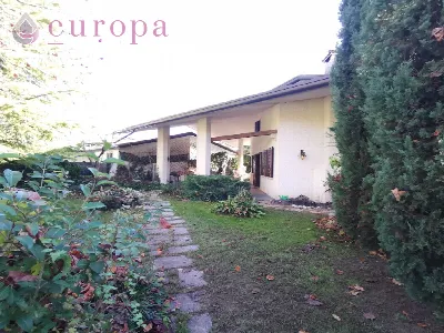 Villa a Roveredo in Piano