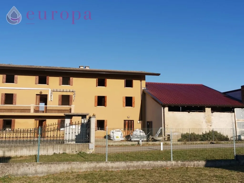 Casa Indipendente in vendita a Azzano Decimo - foto 2