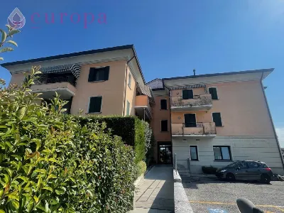 Appartamento in vendita a Prata di Pordeno... - foto 2