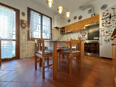 Casa Indipendente in vendita a Forlì, Spaz... - foto 7