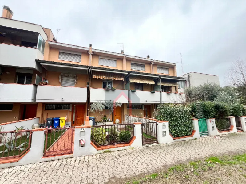 Villetta a schiera in vendita a Forlì, Parco Urbano, Piscina, Cà Ossi - foto 1