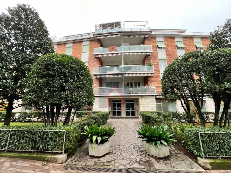 Appartamento in vendita a Forlì, Spazzoli, Medaglie D'oro, Parco Della Resistenza, Stadio - foto 1