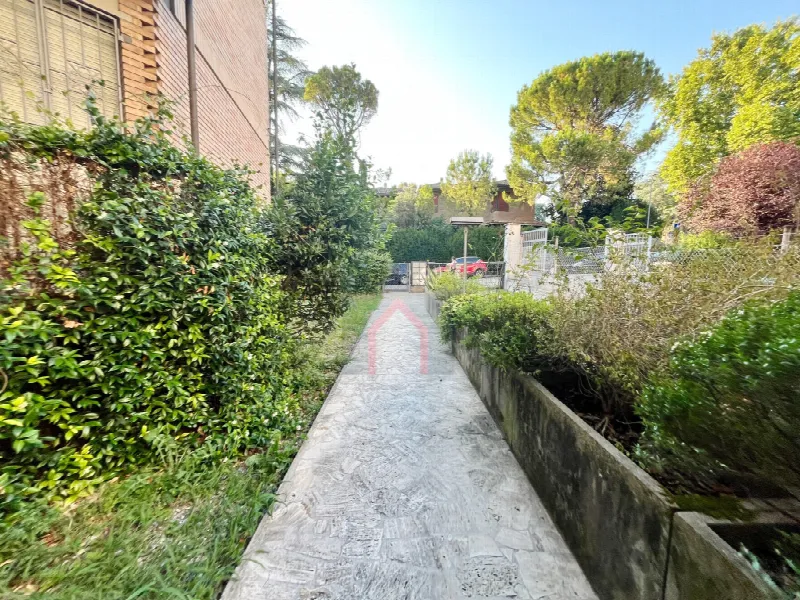 Appartamento in vendita a Forlì, Centro - foto 2