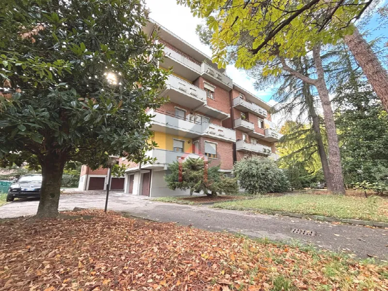 Appartamento in vendita a Forlì, Centro - foto 1