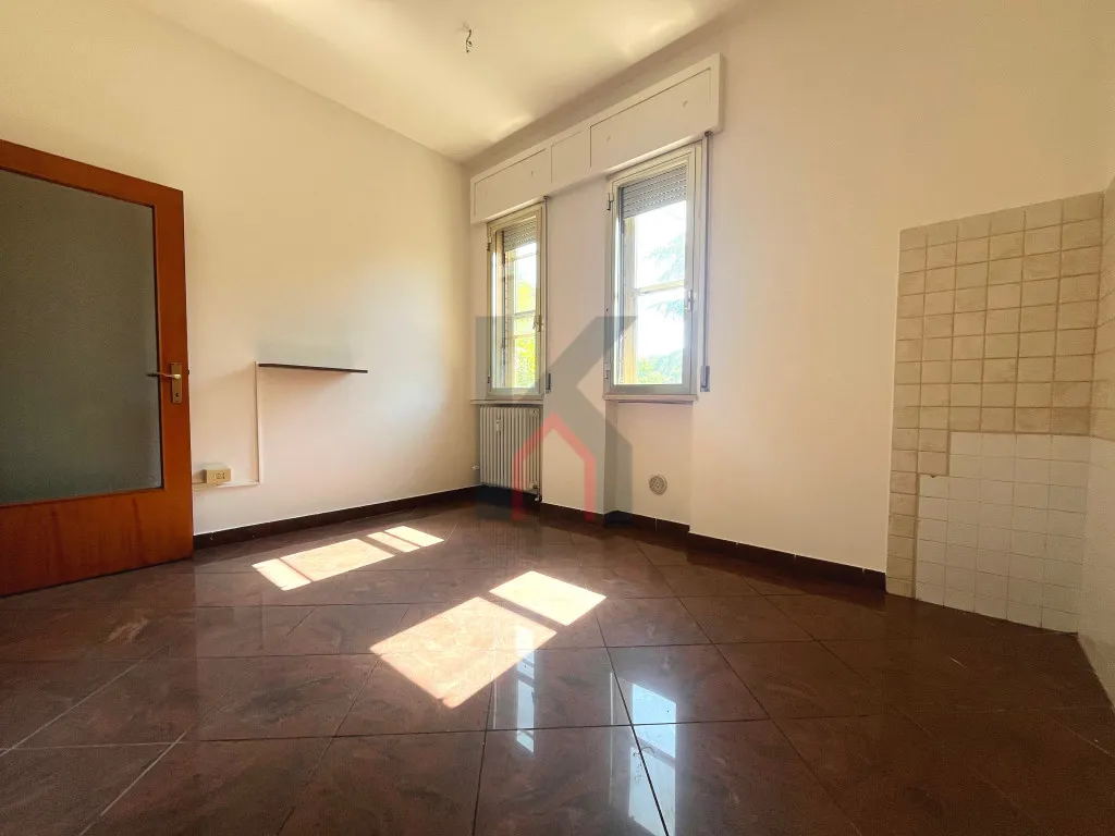 Appartamento in vendita a Forlì, Stazione, Grandi Italiani, Musicisti - foto 2