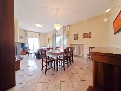 Appartamento in vendita a Forlì, Centro - foto 1