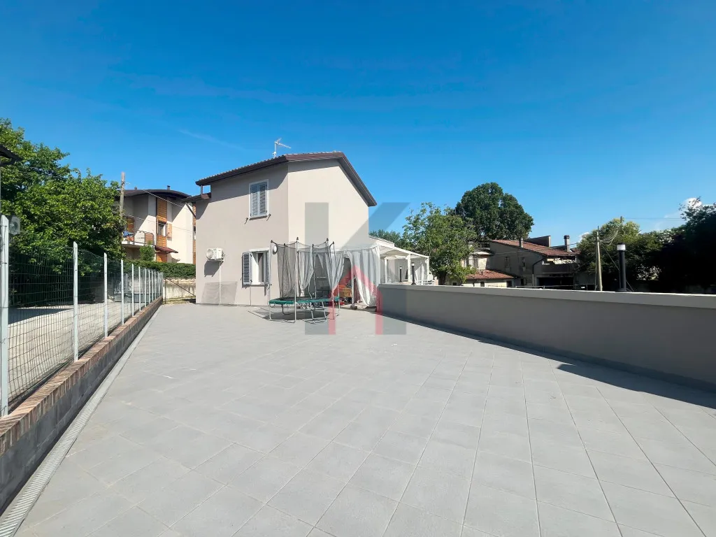 Casa Indipendente in vendita a Forlì, Ronco, Villa Selva, San Leonardo - foto 2