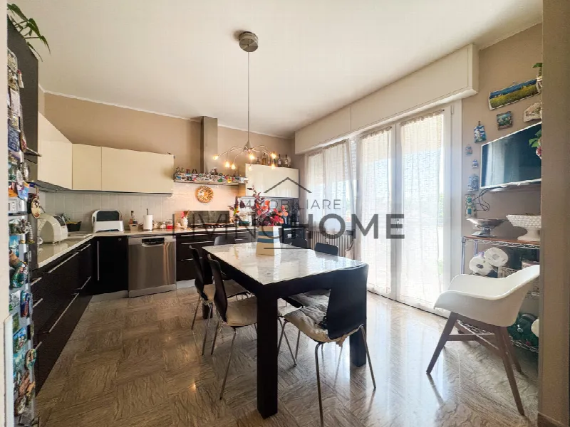 Appartamento in vendita a Rimini, Centro - foto 2