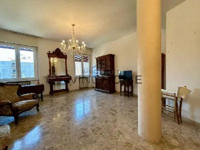 Appartamento in vendita a Cesena, Centro s... - foto 1