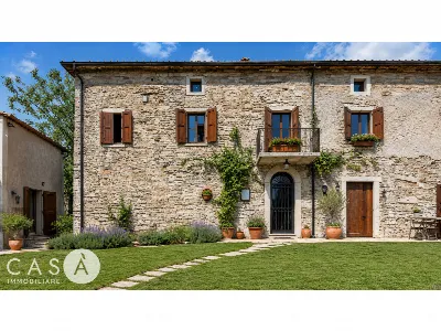 Casa Indipendente a Mercato Saraceno