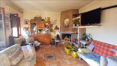 Appartamento a Sarteano
