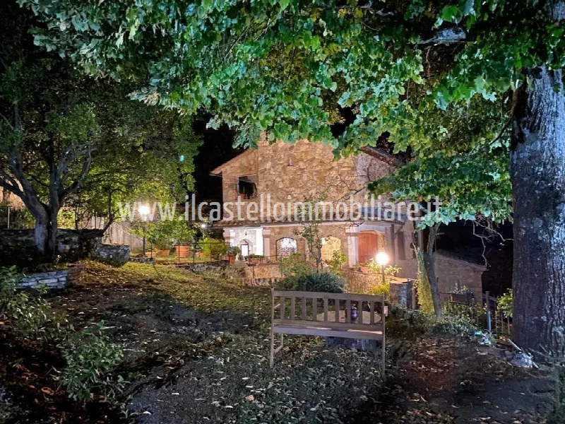 Rustico/Casale in vendita a Sarteano - foto 1