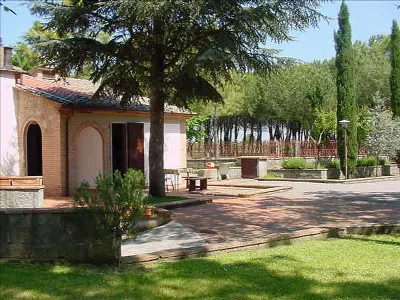 Rustico/Casale in vendita a Sarteano - foto 2