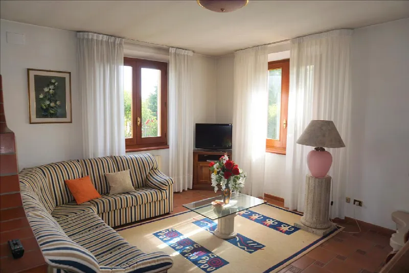 Villa in vendita a Chiusi - foto 1