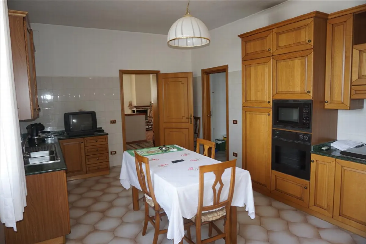 Villa in vendita a Chiusi - foto 3