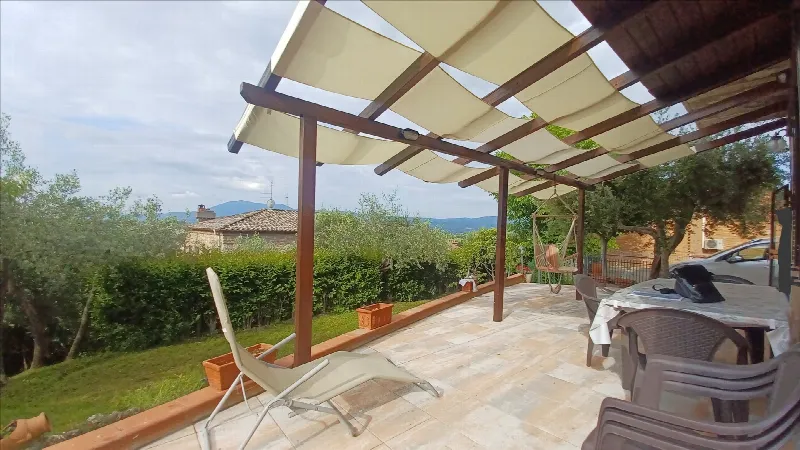 Villa in vendita a Chiusi - foto 1