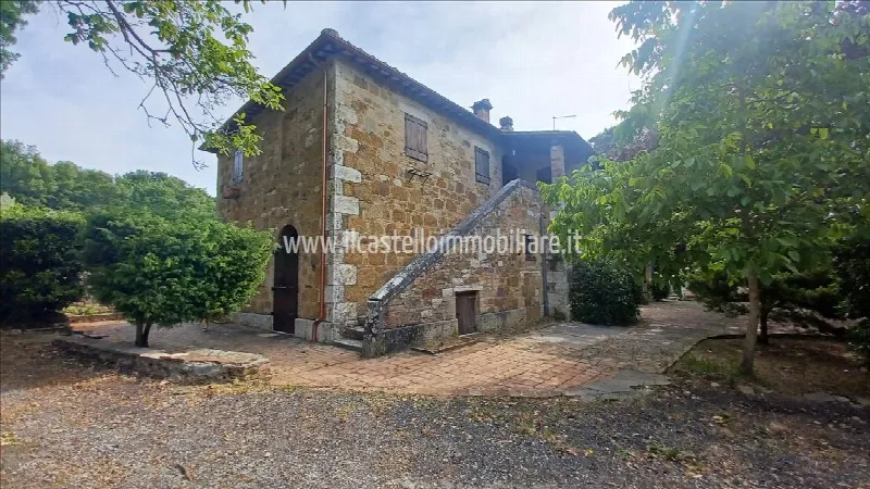 Rustico/Casale in vendita a Chianciano Terme - foto 1
