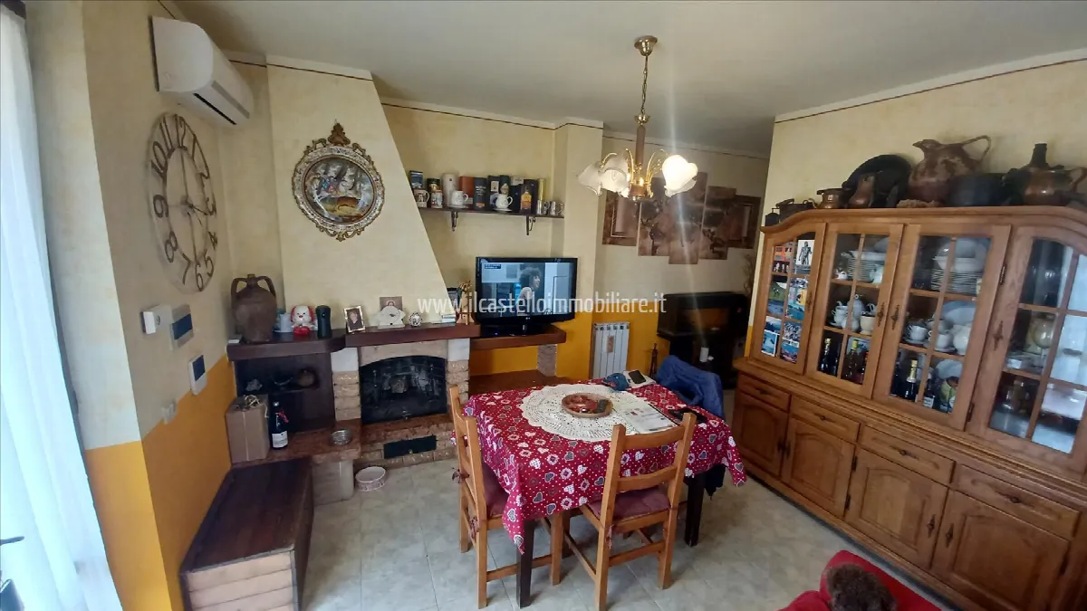 Appartamento in vendita a Cetona - foto 2