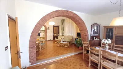 Appartamento in vendita a Sinalunga - foto 1