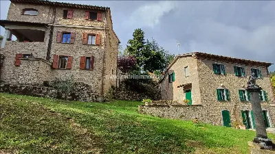 Rustico/Casale in vendita a Sarteano - foto 2