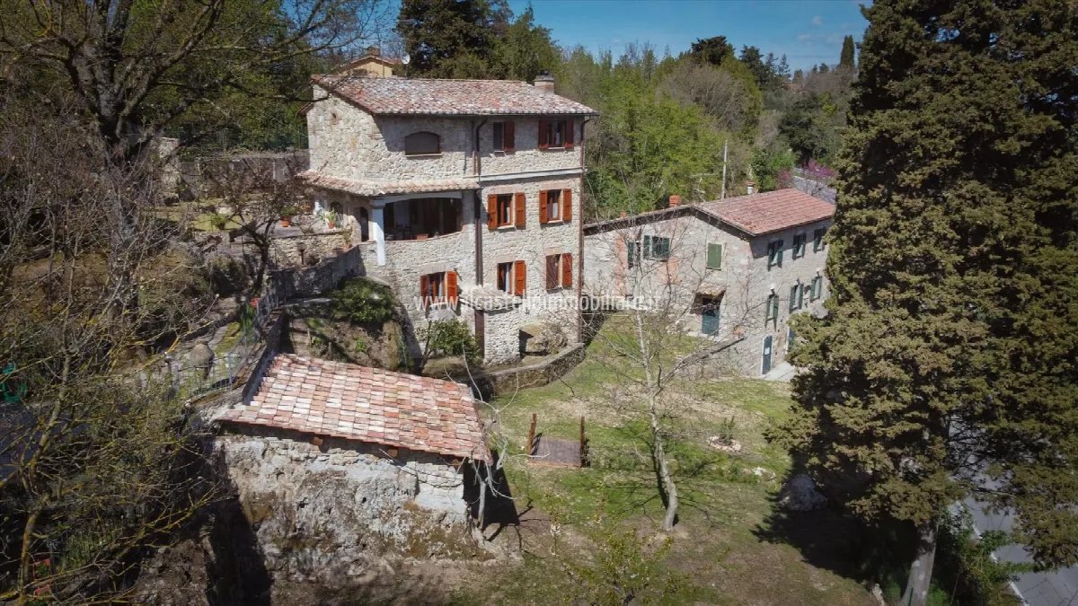 Rustico/Casale in vendita a Sarteano - foto 3