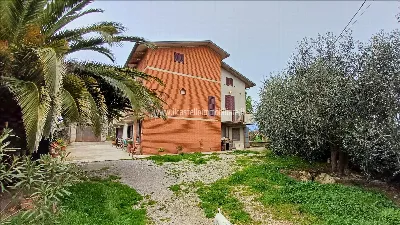 Villa in vendita a Castiglione del Lago - foto 3