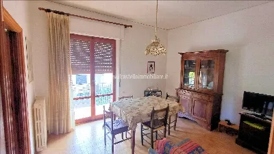 Appartamento a Cetona